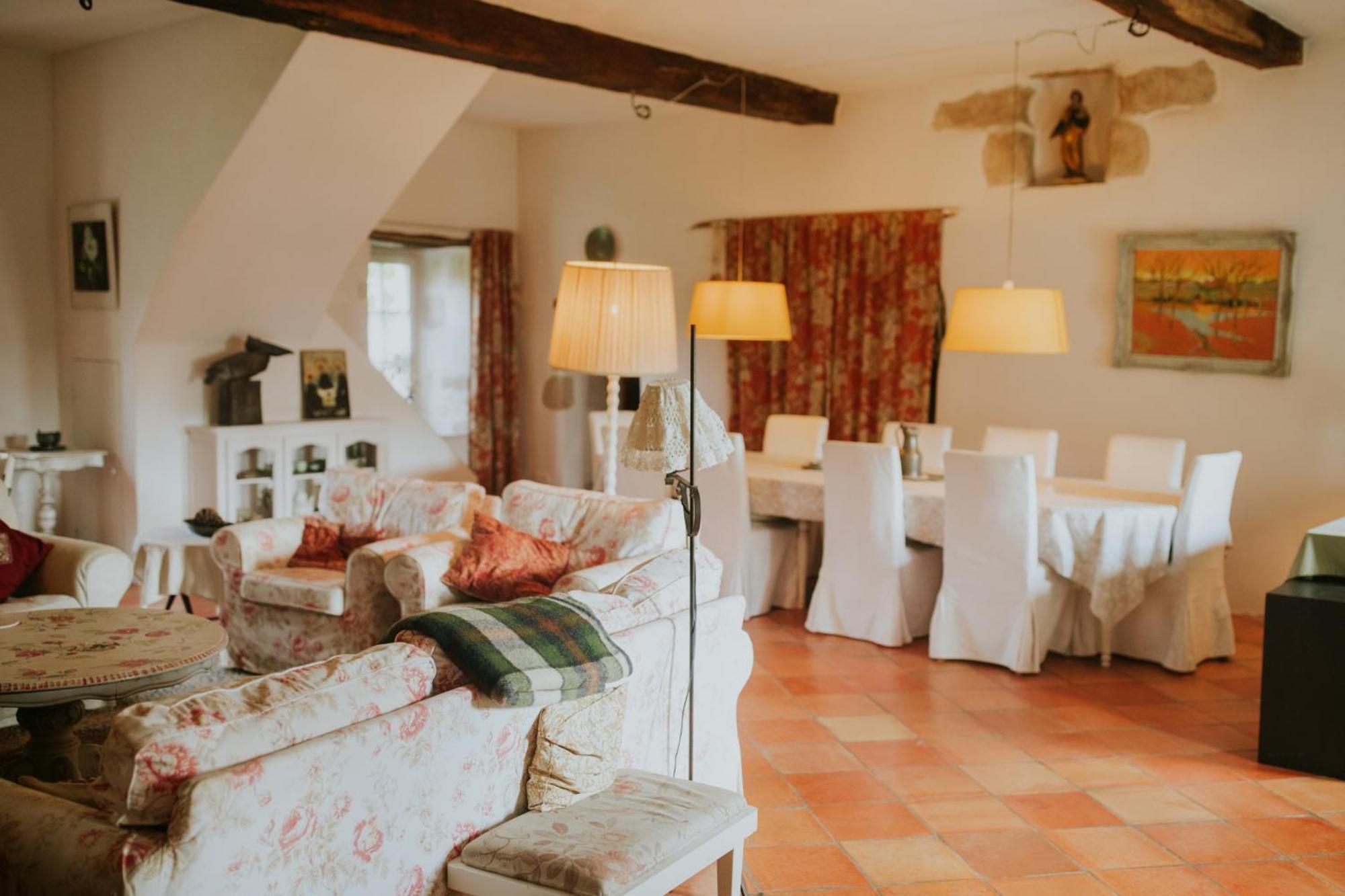 Chateau Barayre - Beautiful 12Th Century Castle With Pool And Large Garden Laussou Exterior photo